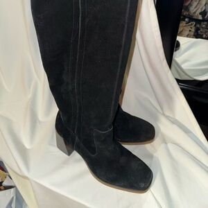 Vince Camuto eyana black suede over-the knee boots size 12